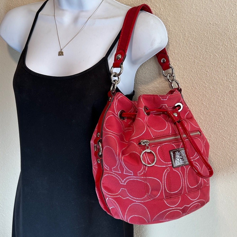 COACH POPPY 17930 cinch top bucket bag